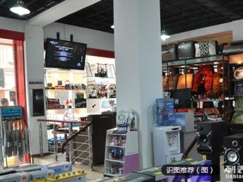 图 汽车美容装饰专业贴膜,,导航安装,汽车装饰用品 武汉汽车美容